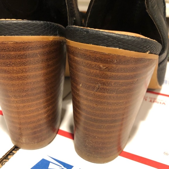 Steve‎ Madden notedd Faux Leather Peep Toe Block heel Bootie black size 9 - Picture 12 of 12